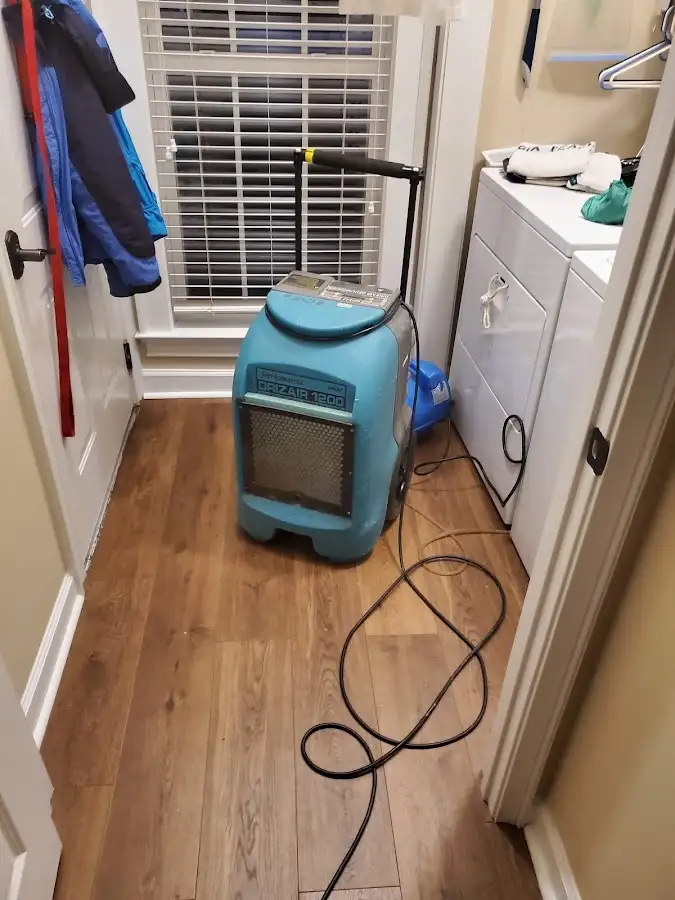 Commercial dehumidifier deployed for Flood Damage Cleanup in Sunbury
